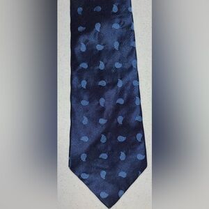 Tommy Hilfiger Navy 100% Silk Tie w Paisley Pattern EUC 56”x4”
